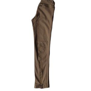 Marc by Marc Jacobs "Tarmac" Zipper Trimmed Skinny Convertible Jean- Sz. 27